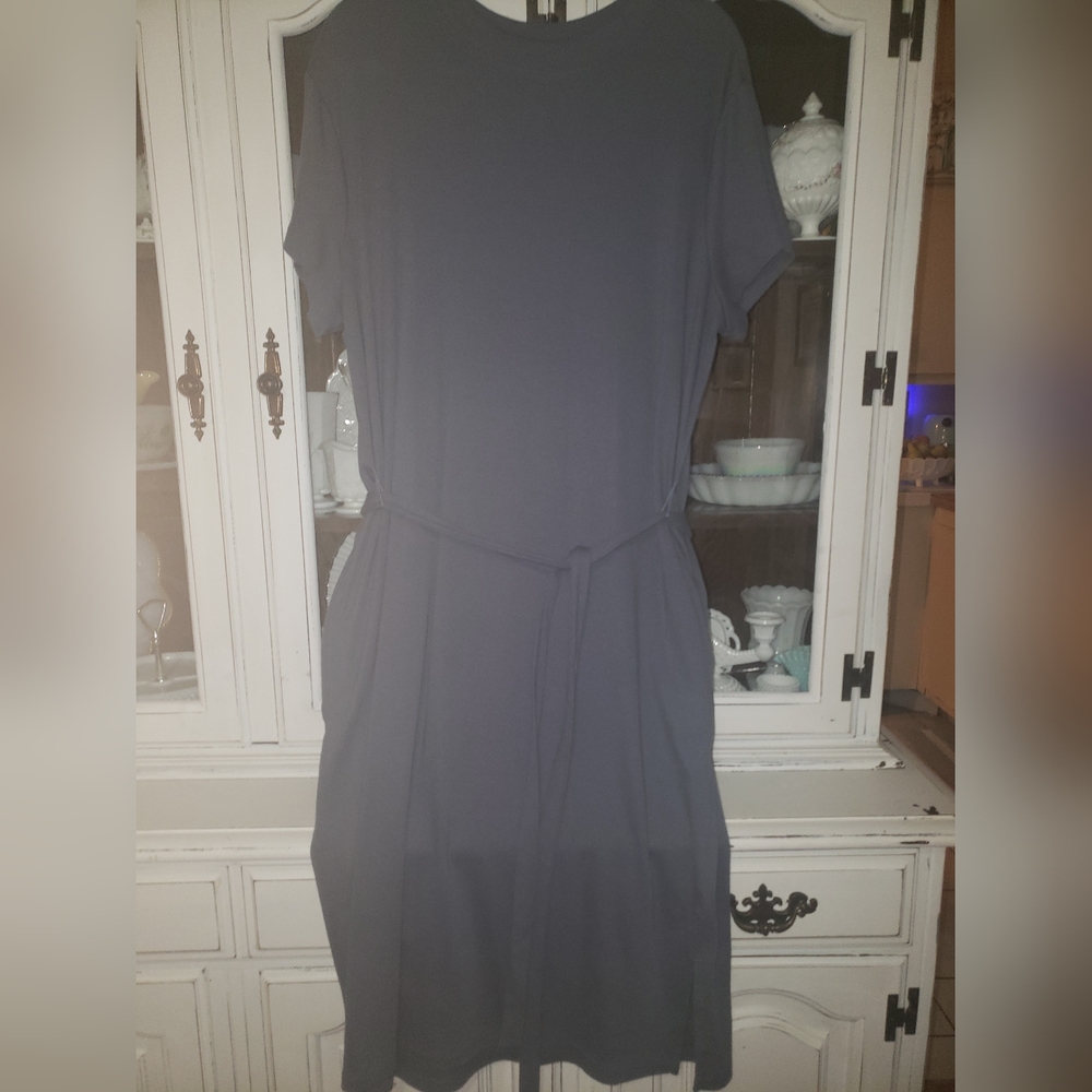 Comfy tshirt dress with pockets!